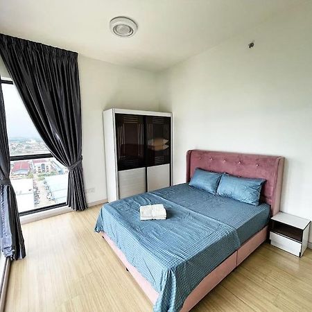 Cozy & Comfy Home Dsara Sentral Opposite Mrt Sungai Buloh Exterior photo